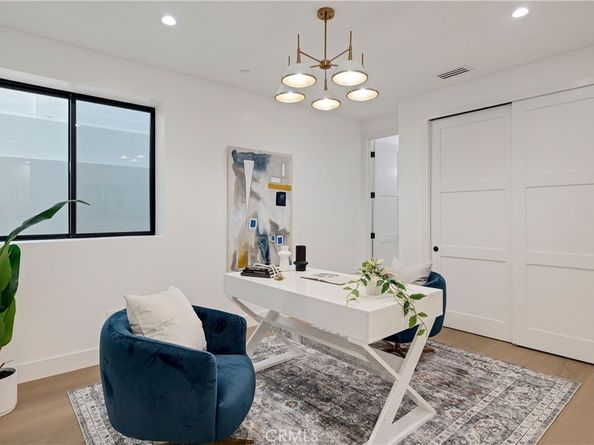 810 El Redondo Avenue, Redondo Beach CA 90277