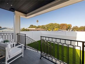 810 El Redondo Avenue, Redondo Beach CA 90277