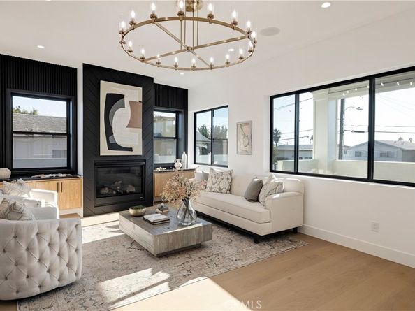 810 El Redondo Avenue, Redondo Beach CA 90277