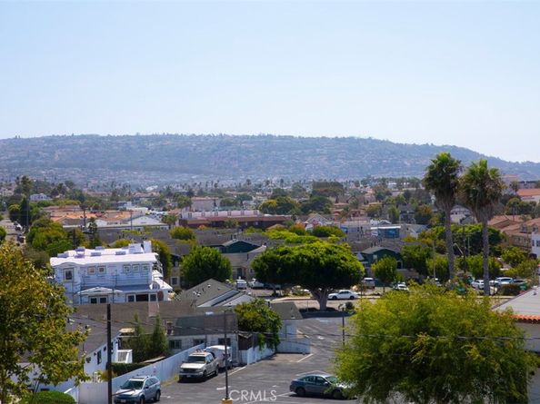 810 El Redondo Avenue, Redondo Beach CA 90277