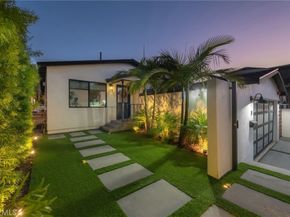 966 Rosecrans Avenue, Manhattan Beach CA 90266