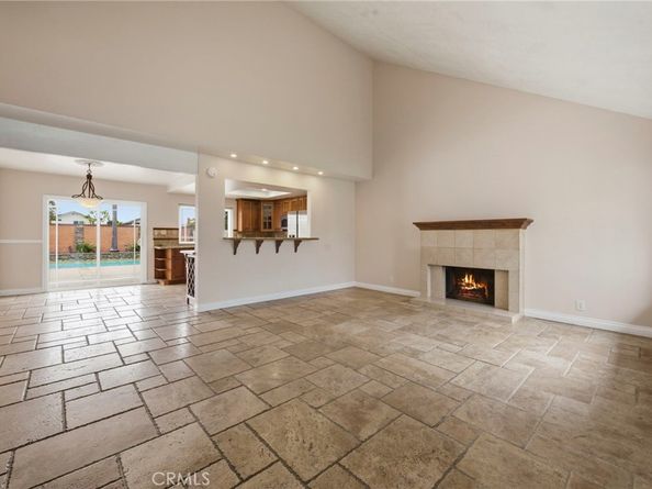 35 Lindberg, Irvine CA 92620