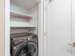 3860 Amberly F, Inglewood CA 90305