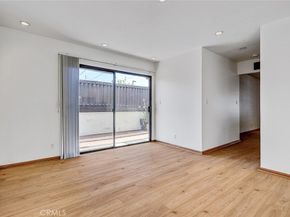 1418 26th 5, Santa Monica CA 90404