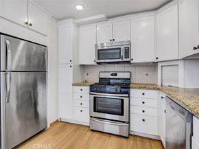 1418 26th 5, Santa Monica CA 90404