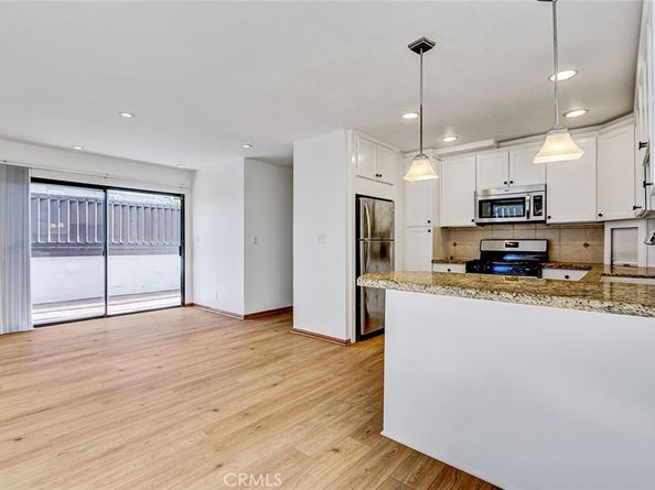 1418 26th 5, Santa Monica CA 90404