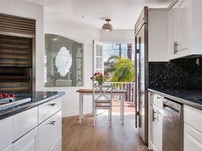 1021 Avenue D, Redondo Beach CA 90277