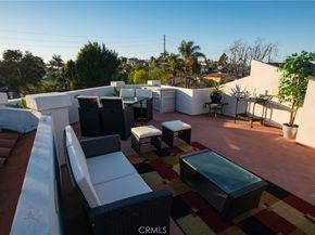 1021 Avenue D, Redondo Beach CA 90277
