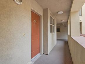 2742 Cabrillo Avenue 214, Torrance CA 90501