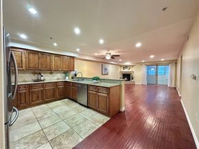 4733 Elmwood Avenue 102, Los Angeles CA 90004