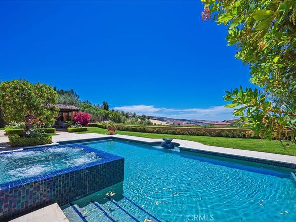 51 Echo Glen, Irvine CA 92603