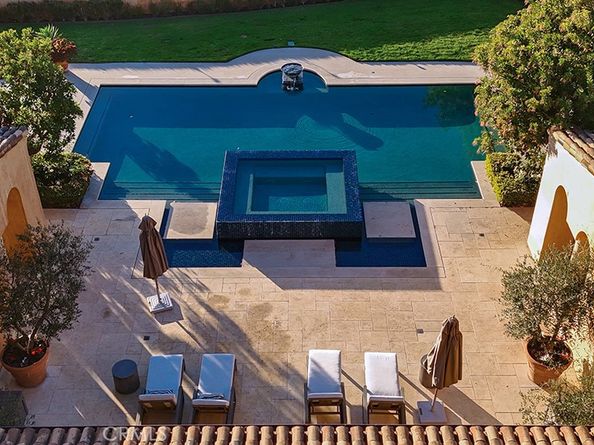 51 Echo Glen, Irvine CA 92603