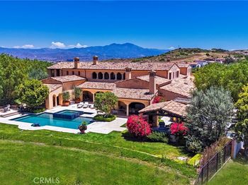 51 Echo Glen