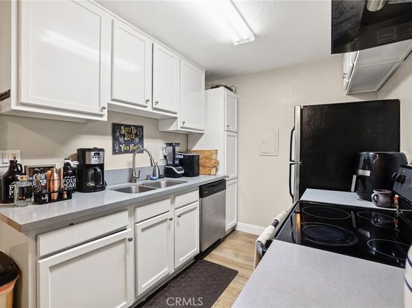 1030 W Macarthur Boulevard 95, Santa Ana CA 92707