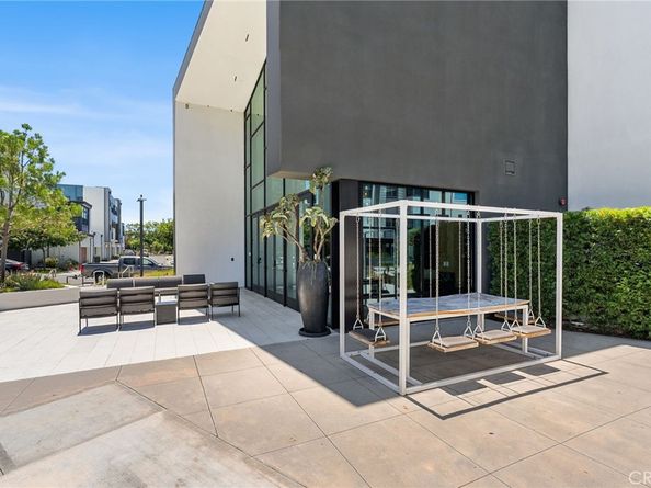 110 Fable, Irvine CA 92618