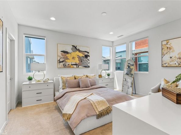 110 Fable, Irvine CA 92618