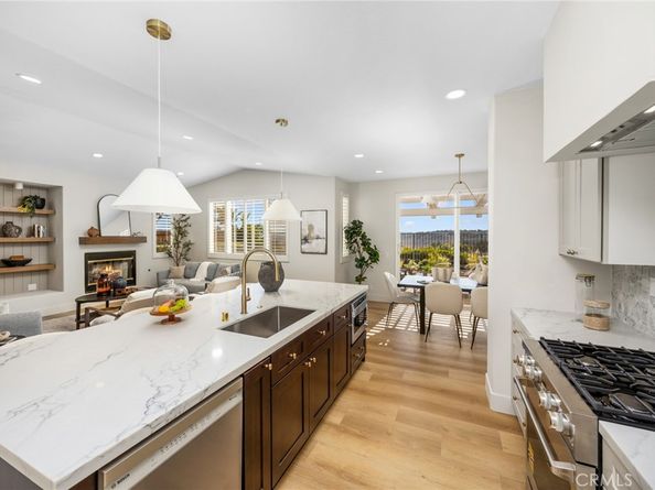33 Grassy Knoll Lane, Rancho Santa Margarita CA 92688