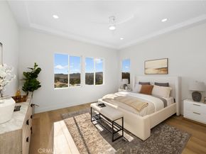 33 Grassy Knoll Lane, Rancho Santa Margarita CA 92688