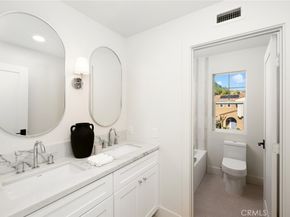 33 Grassy Knoll Lane, Rancho Santa Margarita CA 92688