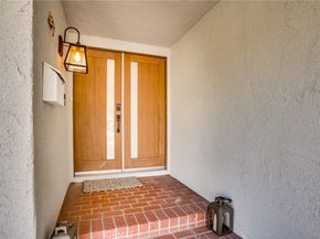 19202 Hickory Lane, Huntington Beach CA 92646
