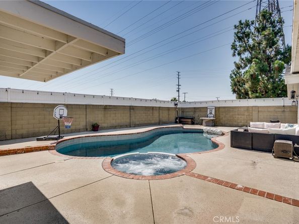 19202 Hickory Lane, Huntington Beach CA 92646