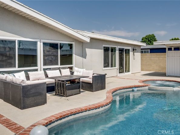 19202 Hickory Lane, Huntington Beach CA 92646