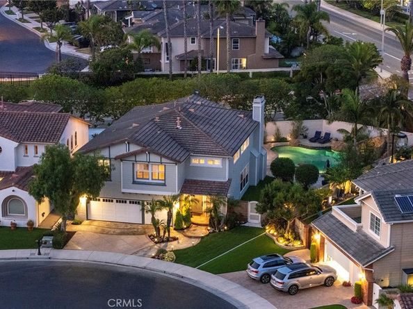 6403 Royal Grove Drive, Huntington Beach CA 92648