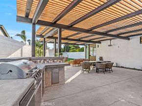 6776 Findley Circle, Huntington Beach CA 92648