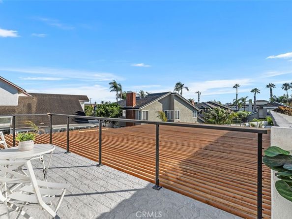 6776 Findley Circle, Huntington Beach CA 92648