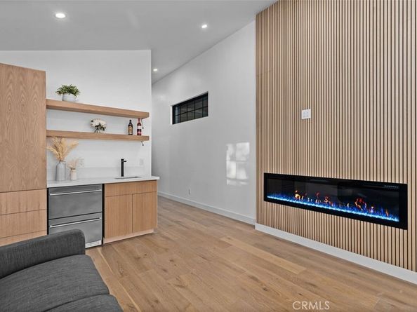 6776 Findley Circle, Huntington Beach CA 92648