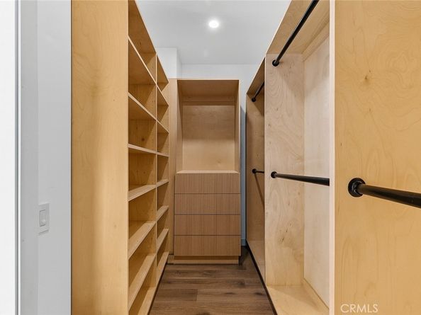 6776 Findley Circle, Huntington Beach CA 92648