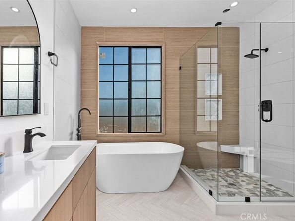 6776 Findley Circle, Huntington Beach CA 92648