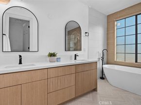 6776 Findley Circle, Huntington Beach CA 92648