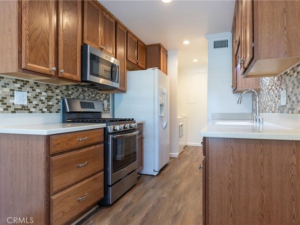 26328 Via Roble 28, Mission Viejo CA 92691