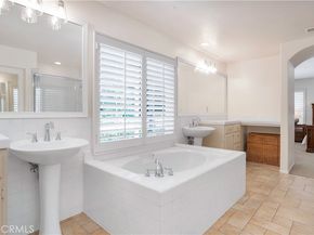 90 Winslow Lane, Irvine CA 92620