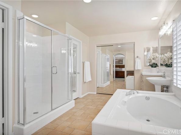 90 Winslow Lane, Irvine CA 92620