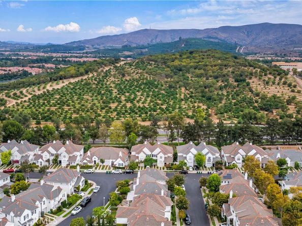 90 Winslow Lane, Irvine CA 92620