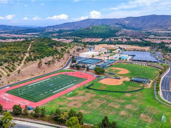 90 Winslow Lane, Irvine CA 92620