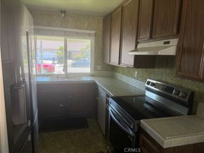2309 W Flora Street, Santa Ana CA 92704
