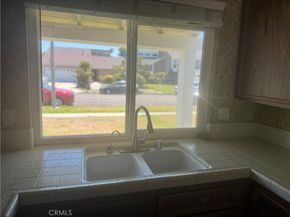 2309 W Flora Street, Santa Ana CA 92704