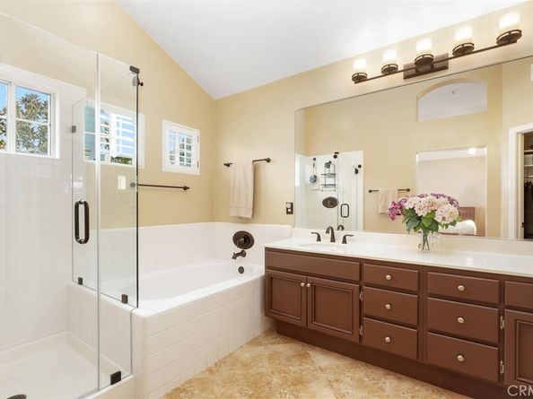 16 Cambria, Mission Viejo CA 92692