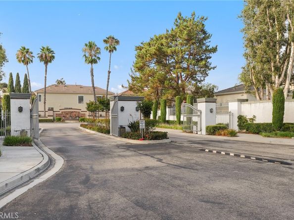 16 Cambria, Mission Viejo CA 92692