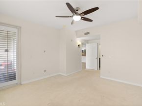 2243 Martin 207, Irvine CA 92612