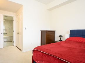 2243 Martin 207, Irvine CA 92612