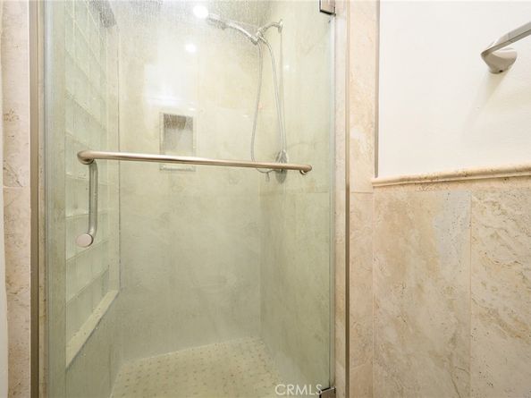 2243 Martin 207, Irvine CA 92612