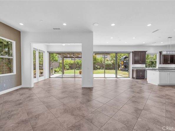 65 Rexford, Irvine CA 92620