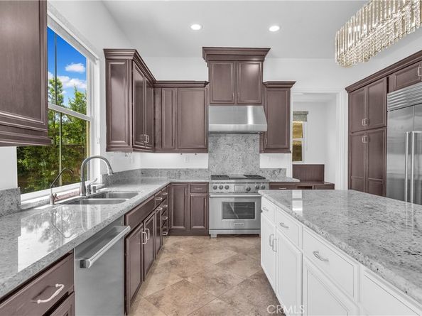 65 Rexford, Irvine CA 92620