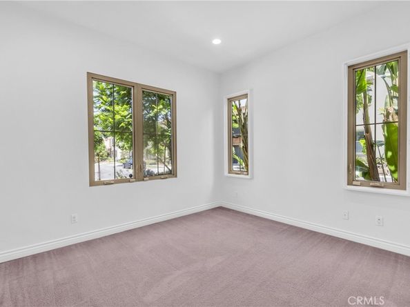 65 Rexford, Irvine CA 92620