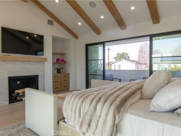 600 Powell Place, Newport Beach CA 92663