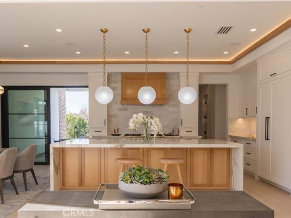 600 Powell Place, Newport Beach CA 92663